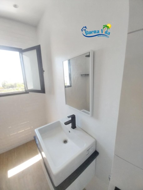 Location annuelle un appartement côté hôtel Bel Azur.-2